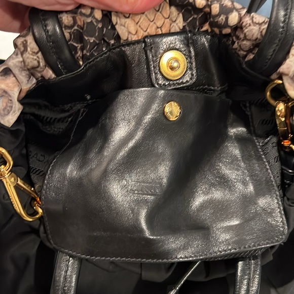 Authentic 2 way PRADA Bag Nylon - Picture 15 of 17